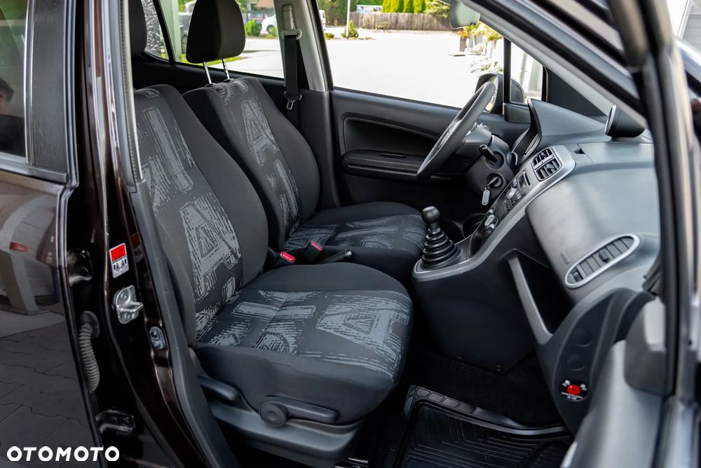 Opel Agila - 22