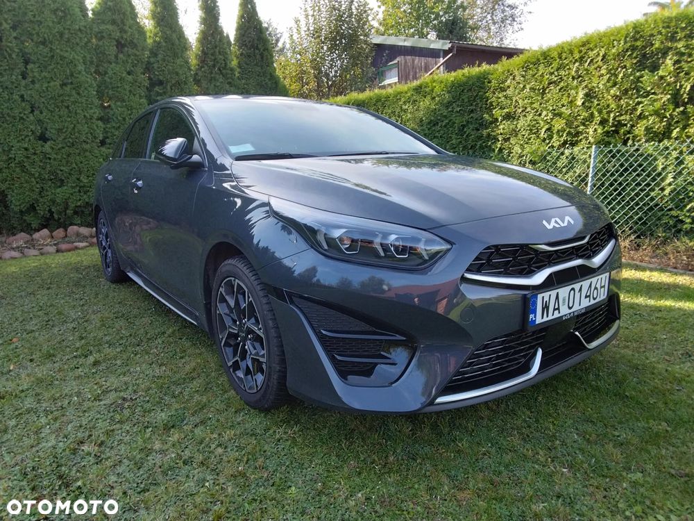 Kia ProCeed - 2