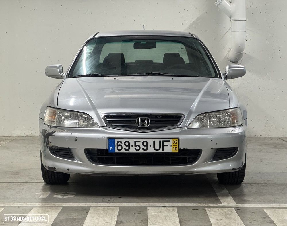 Honda Accord 1.6 LS - 2