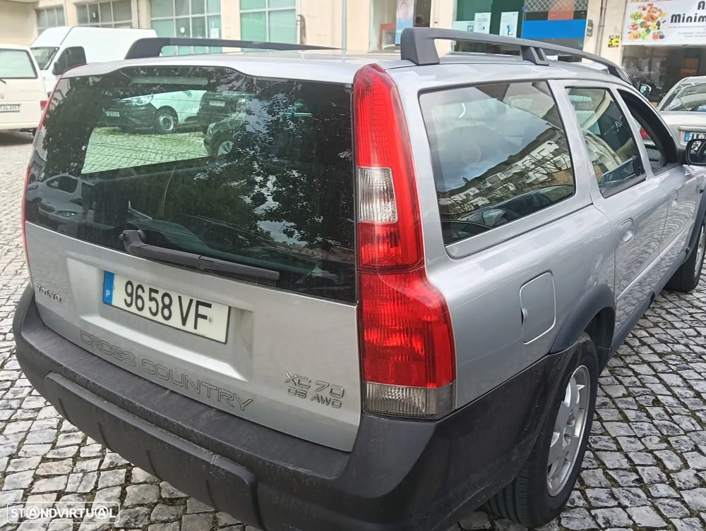 Volvo XC 70 D5 Nivel 3 Auto. - 5