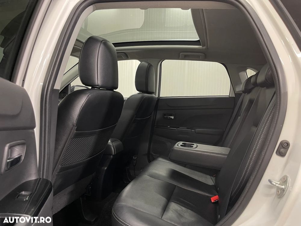 Peugeot 4008 1.8 HDI FAP STT Allure - 12