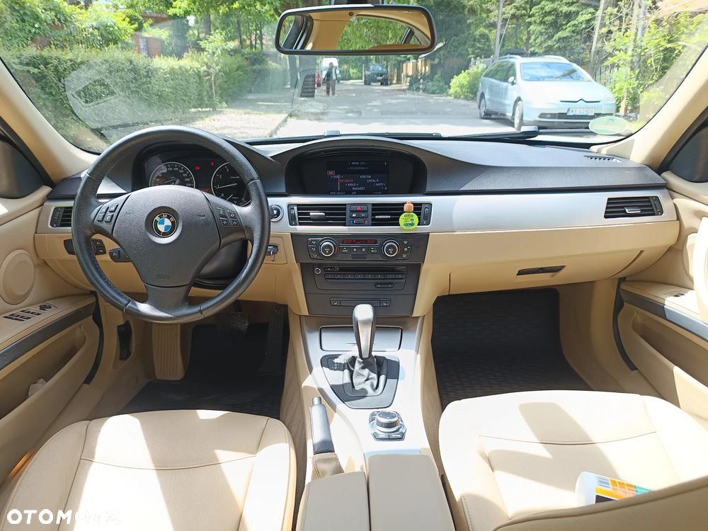 BMW Seria 3 - 11