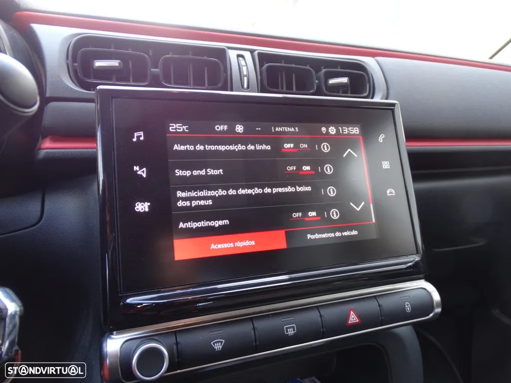 Citroën C3 1.2 PureTech C-Series - 16