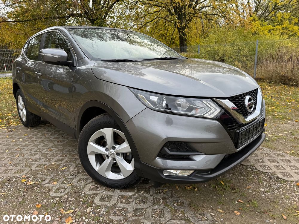 Nissan Qashqai - 1