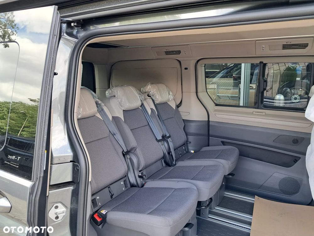 Volkswagen Multivan - 7