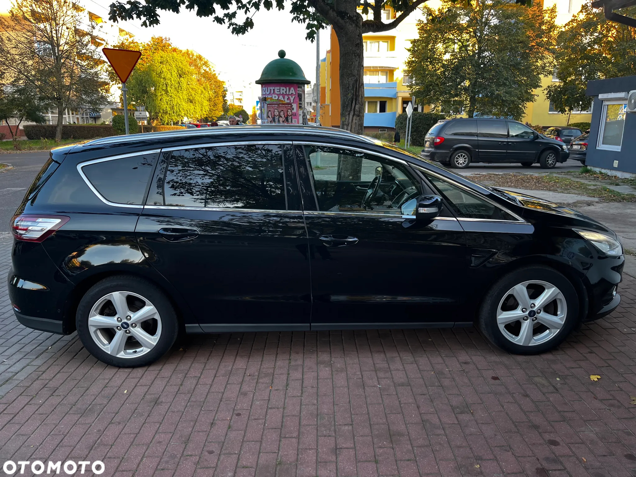 Ford S-Max 2.0 TDCi Titanium - 3