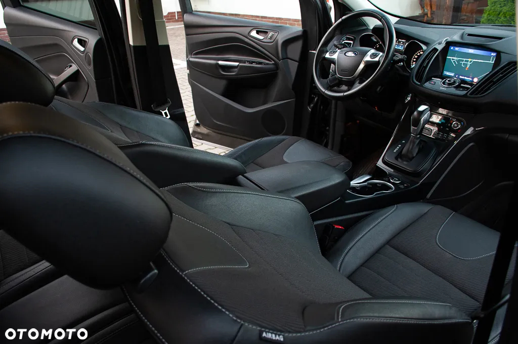 Ford Kuga 2.0 TDCi 4x4 Individual - 24