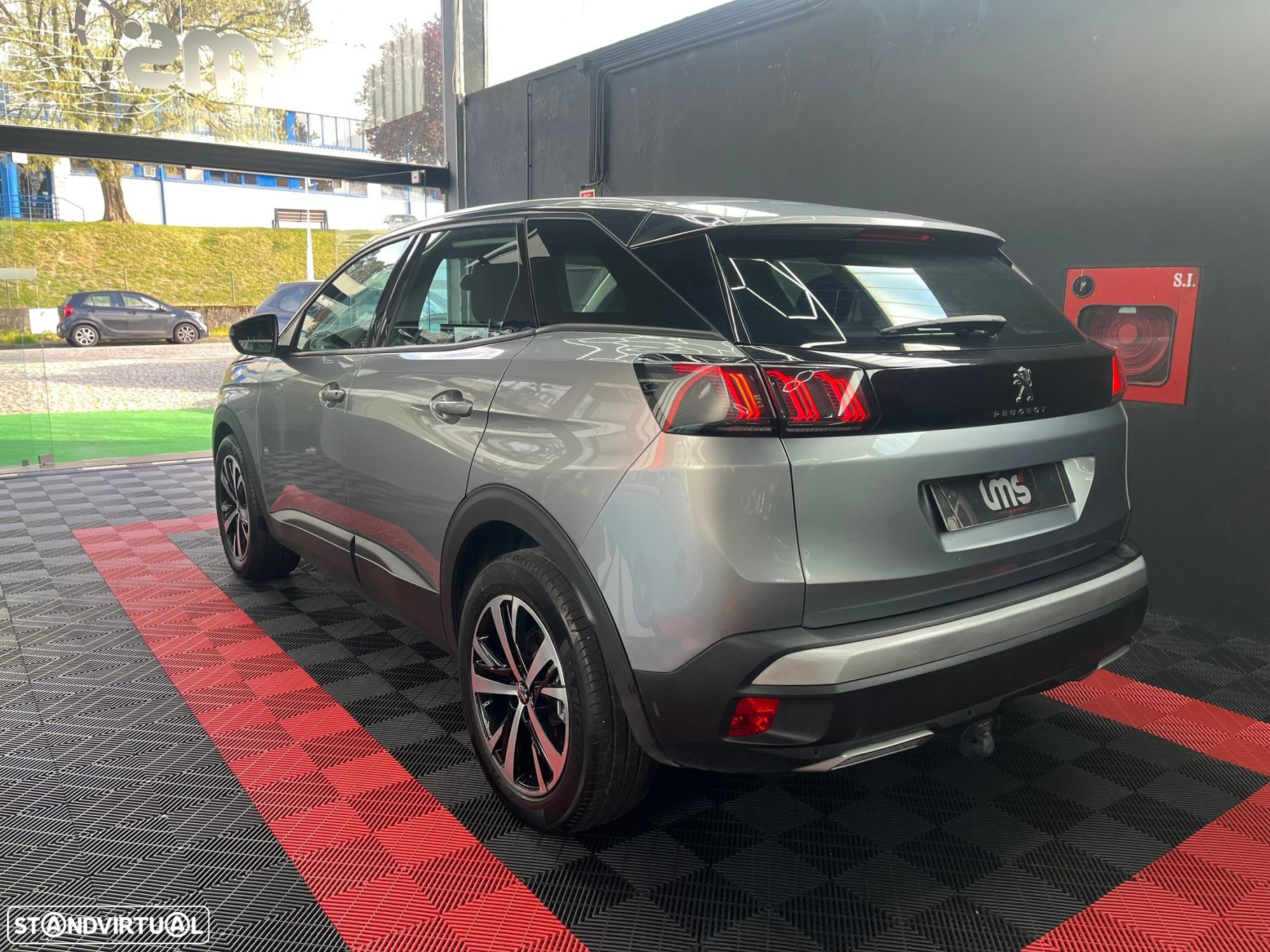 Peugeot 3008 1.5 BlueHDi Active Pack EAT8 - 4