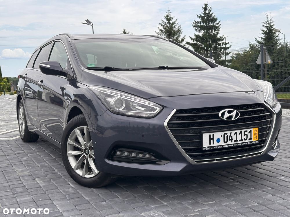 Hyundai i40 Kombi blue 1.7 CRDi Classic - 9
