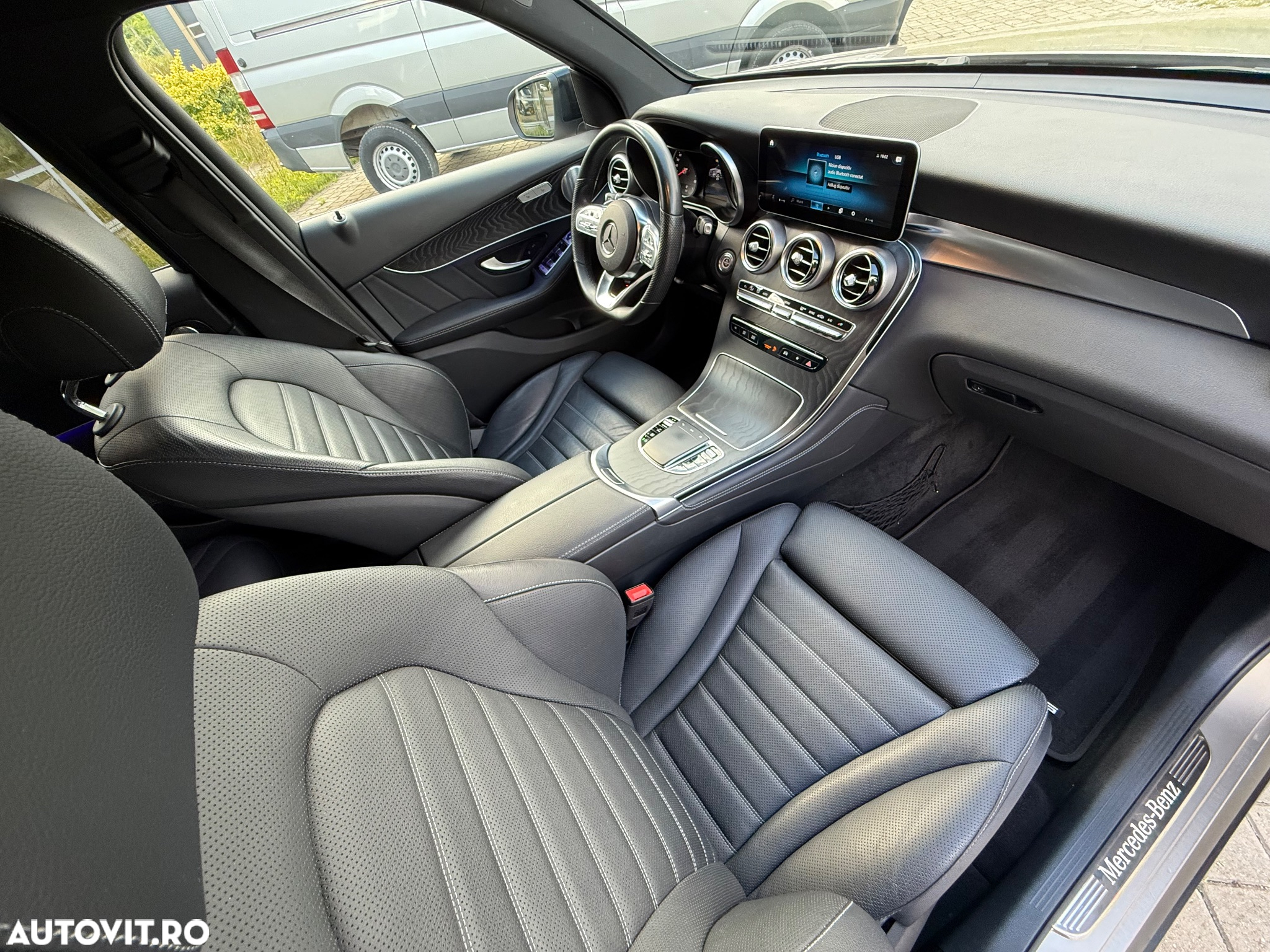 Mercedes-Benz GLC 220 d 4Matic 9G-TRONIC AMG Line - 16