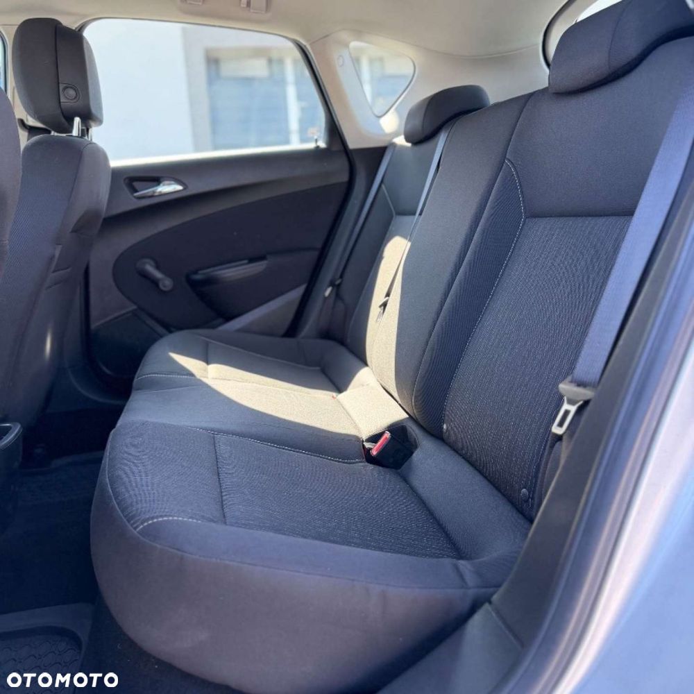Opel Astra - 18