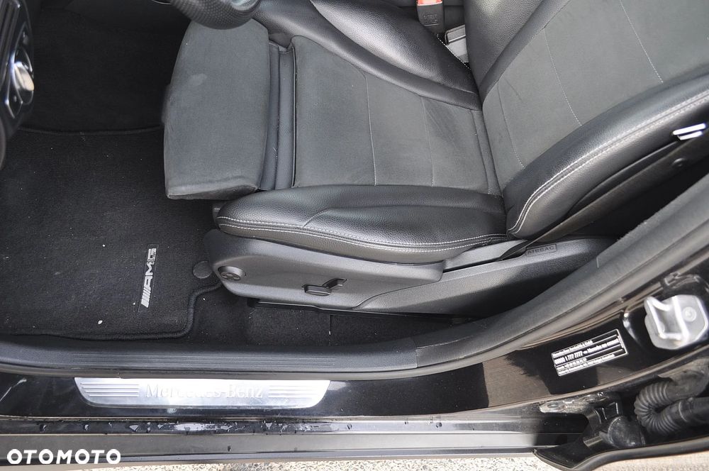 Mercedes-Benz GLC - 23