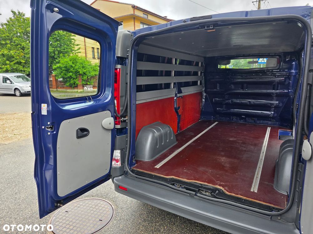 Renault Trafic - 20
