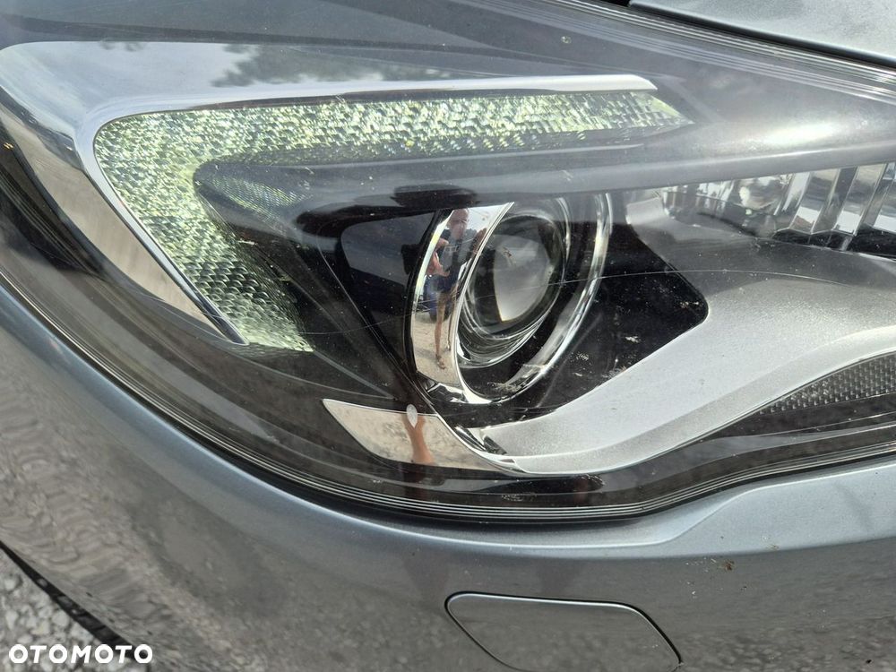 Opel Insignia - 11