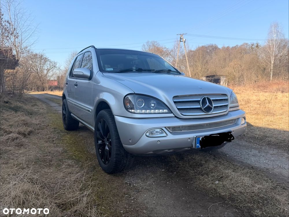 Mercedes-Benz ML 350 Inspiration - 1