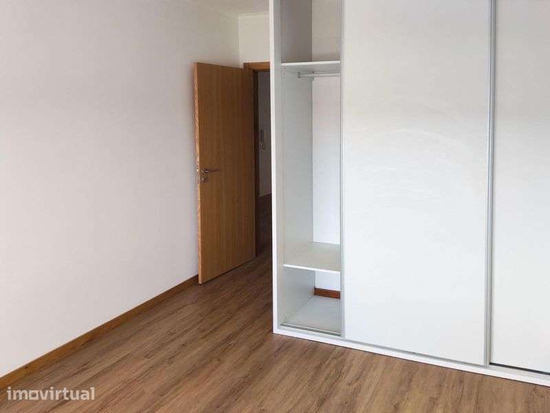 Apartamento T2+1 para arrendamento em Ponte -Guimarães - Grande imagem: 5/12