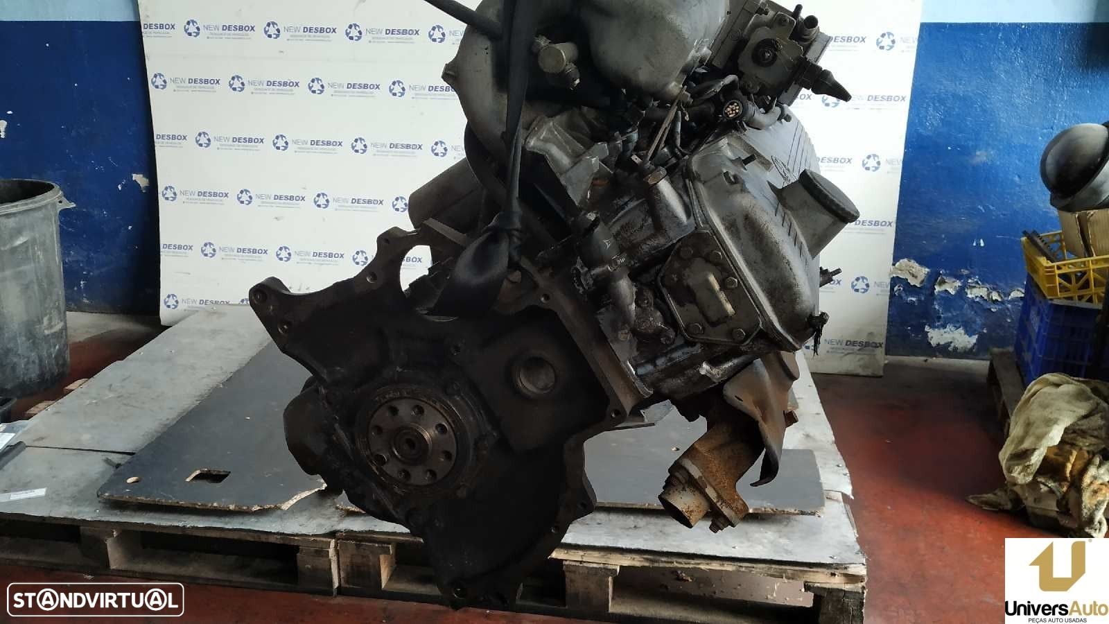 MOTOR COMPLETO BMW 5 -M30B28 - 3