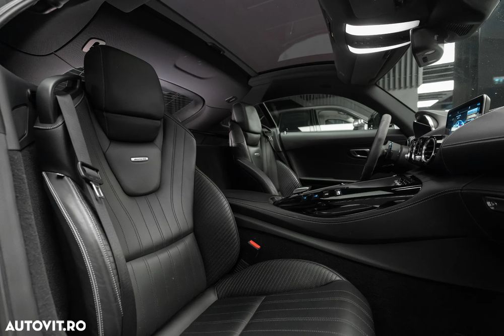 Mercedes-Benz AMG GT Standard - 37