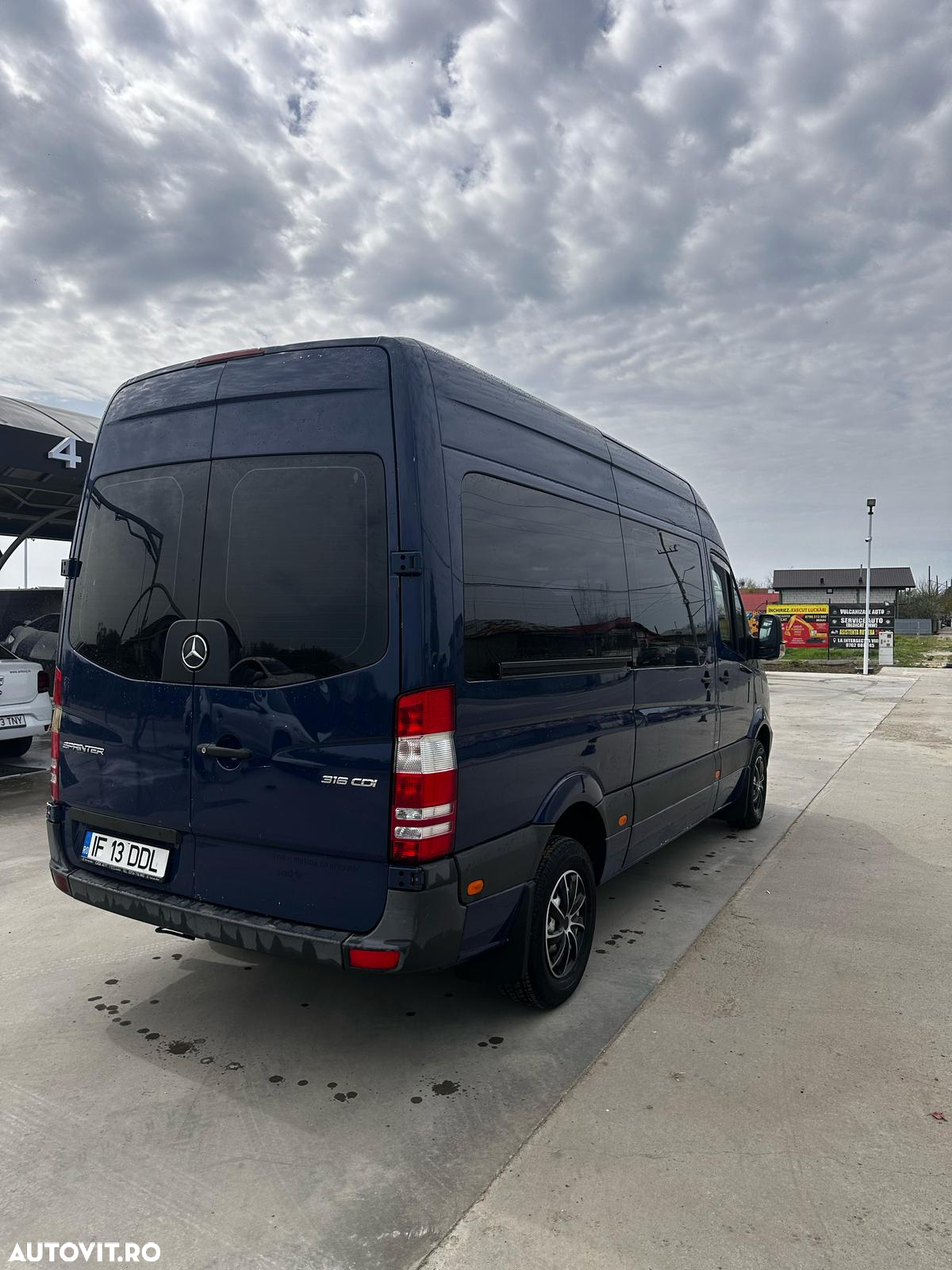 Mercedes-Benz Sprinter - 3
