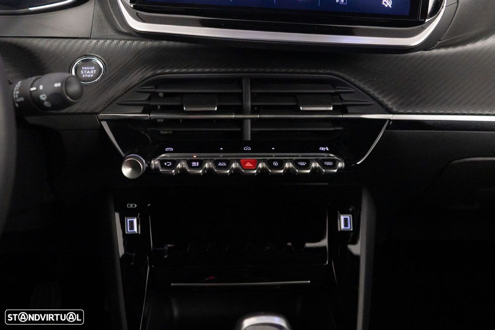 Peugeot 2008 1.2 PureTech Allure Pack - 21