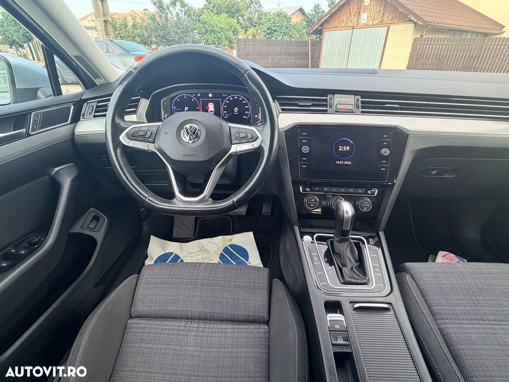 Volkswagen Passat 2.0 TDI DSG Comfortline - 13
