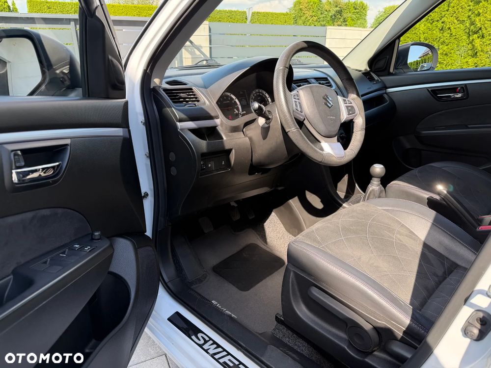 Suzuki Swift 1.2 Premium - 11