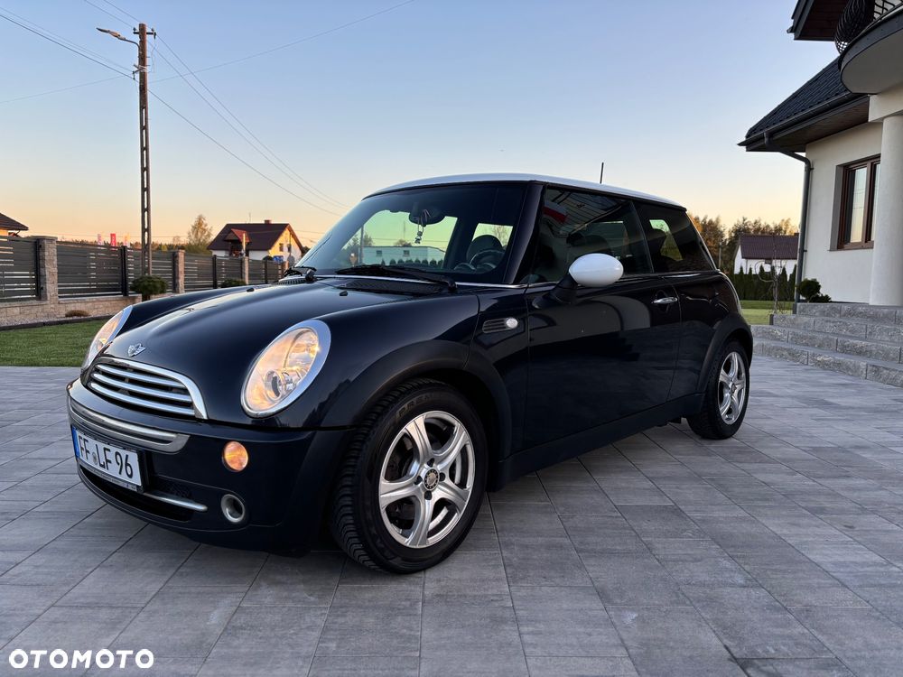 MINI Cooper Standard - 1