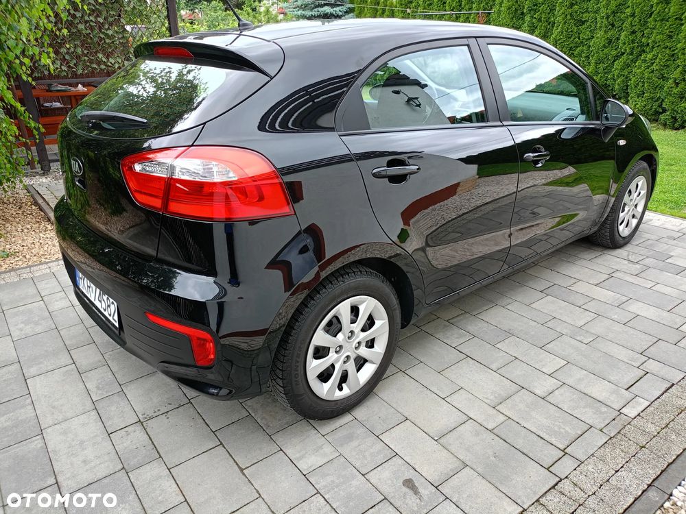 Kia Rio 1.2 Dream Team Edition - 7