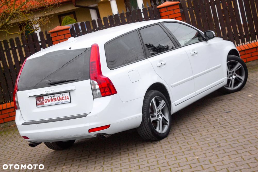 Volvo V50 T5 R-Design Summum AWD - 12