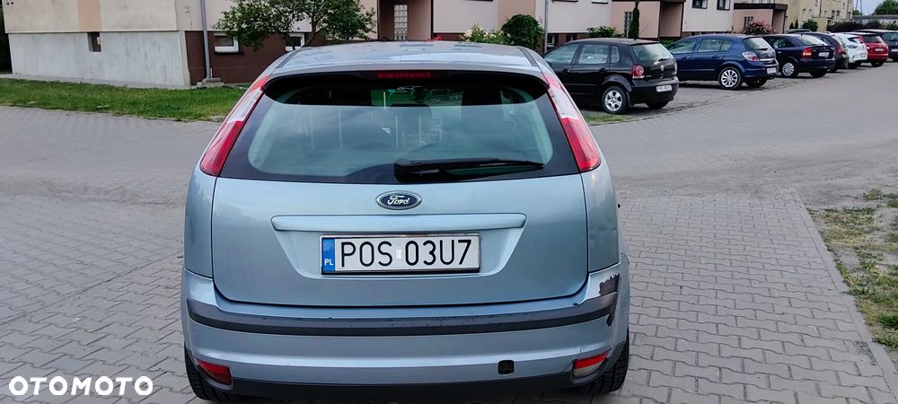 Ford Focus 1.6 TDCi Ghia - 4
