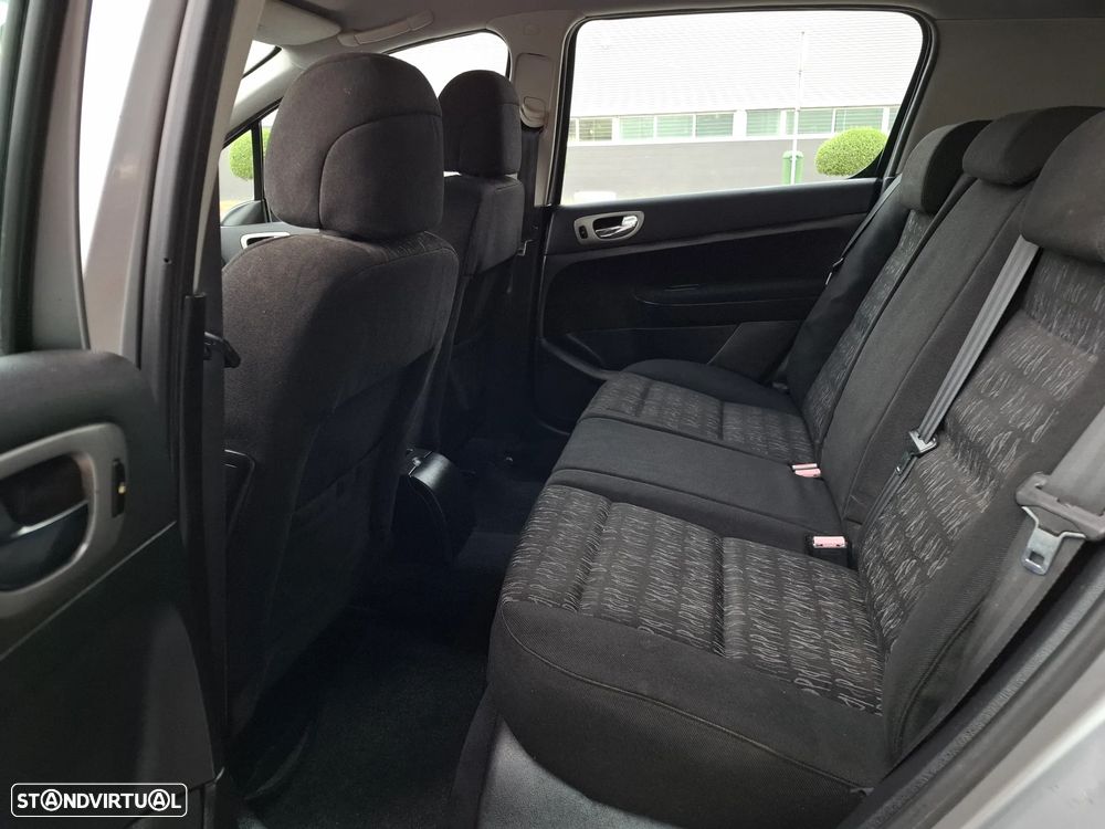 Peugeot 307 1.4 HDi XT Premium - 7