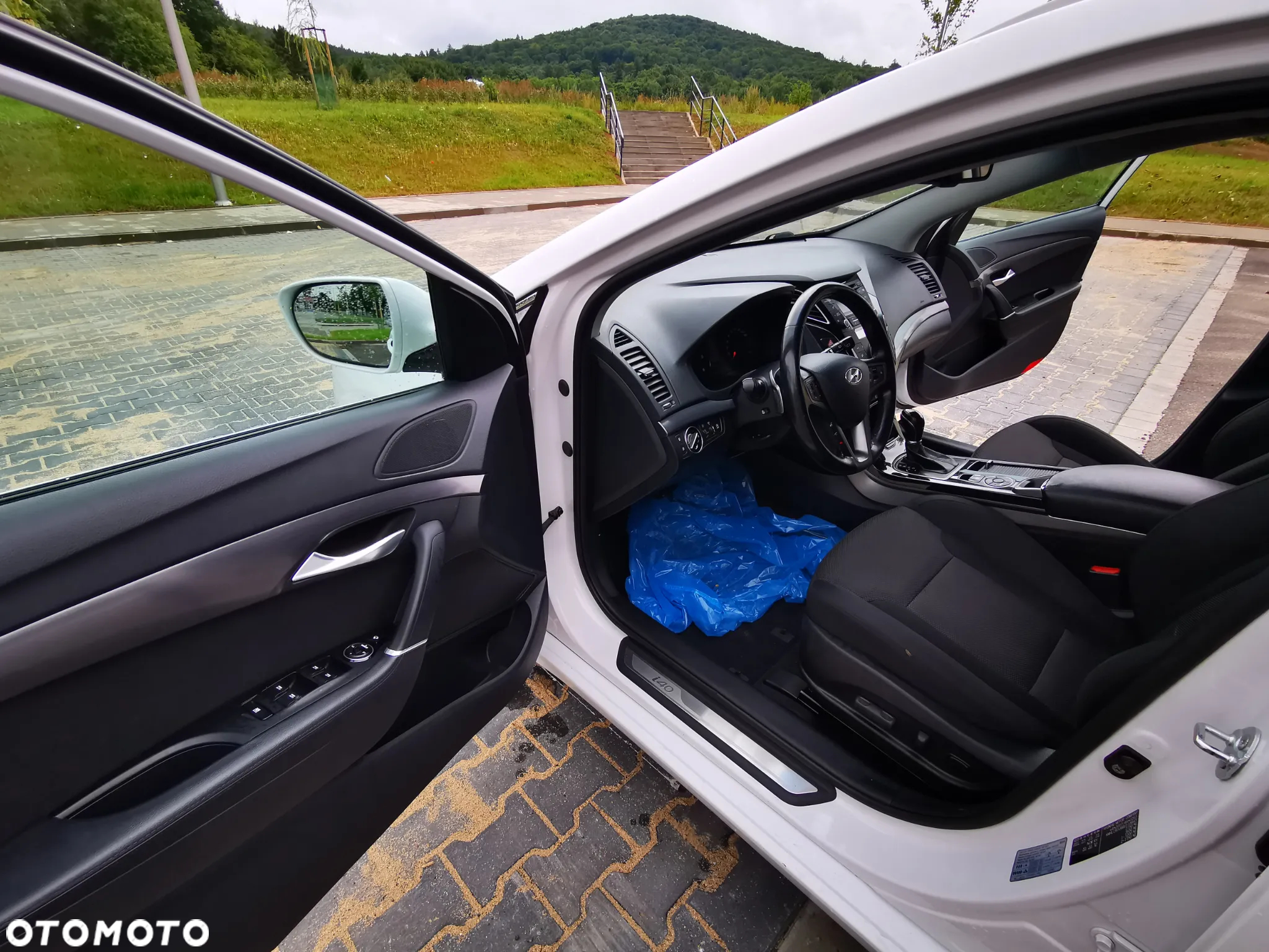 Hyundai i40 Kombi 1.7 CRDi DCT Premium - 12