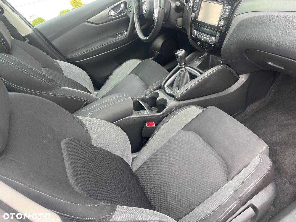 Nissan Qashqai 1.2 DIG-T N-Vision - 7
