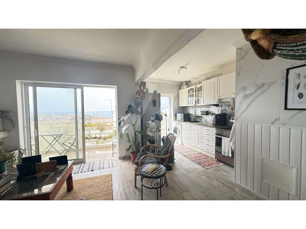 Impecável Apartamento T2 remodelado com ampla vista mar localizado ... - Grande imagem: 5/22