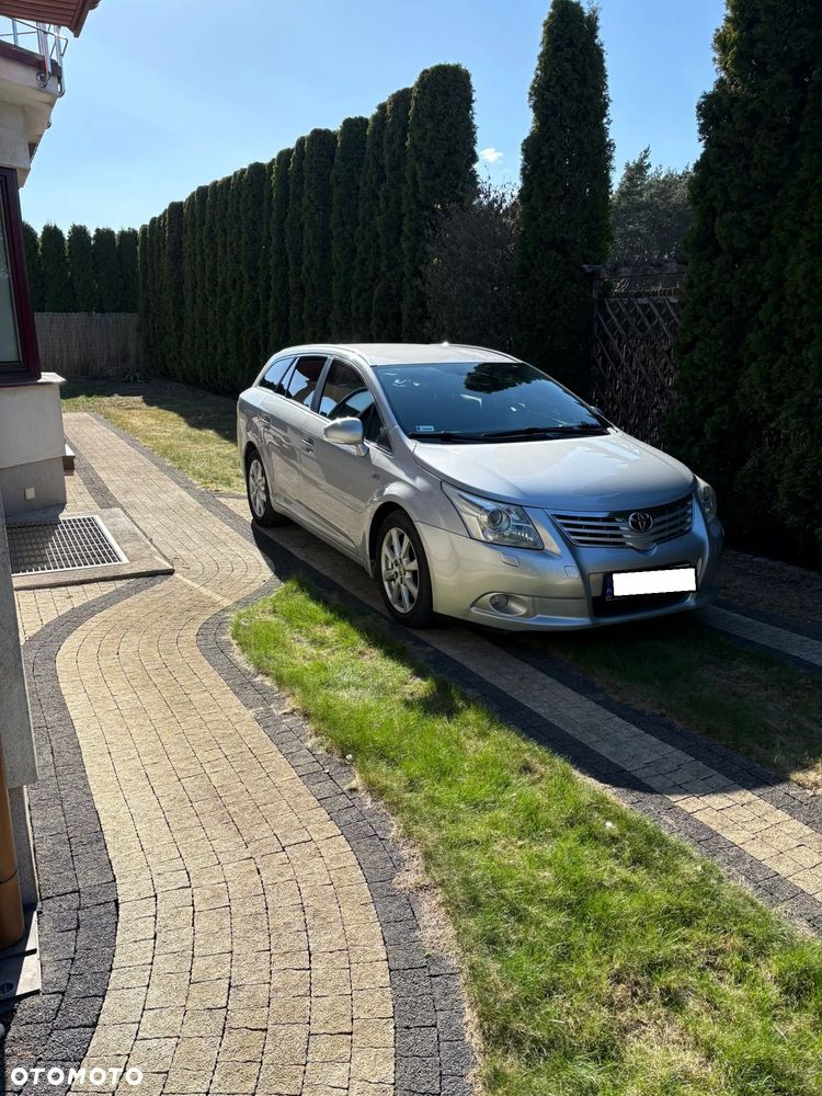 Toyota Avensis - 3