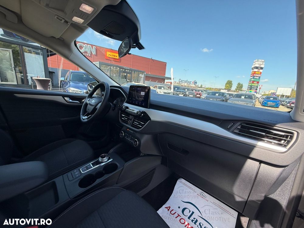 FORD Kuga 2022 — imagine 18