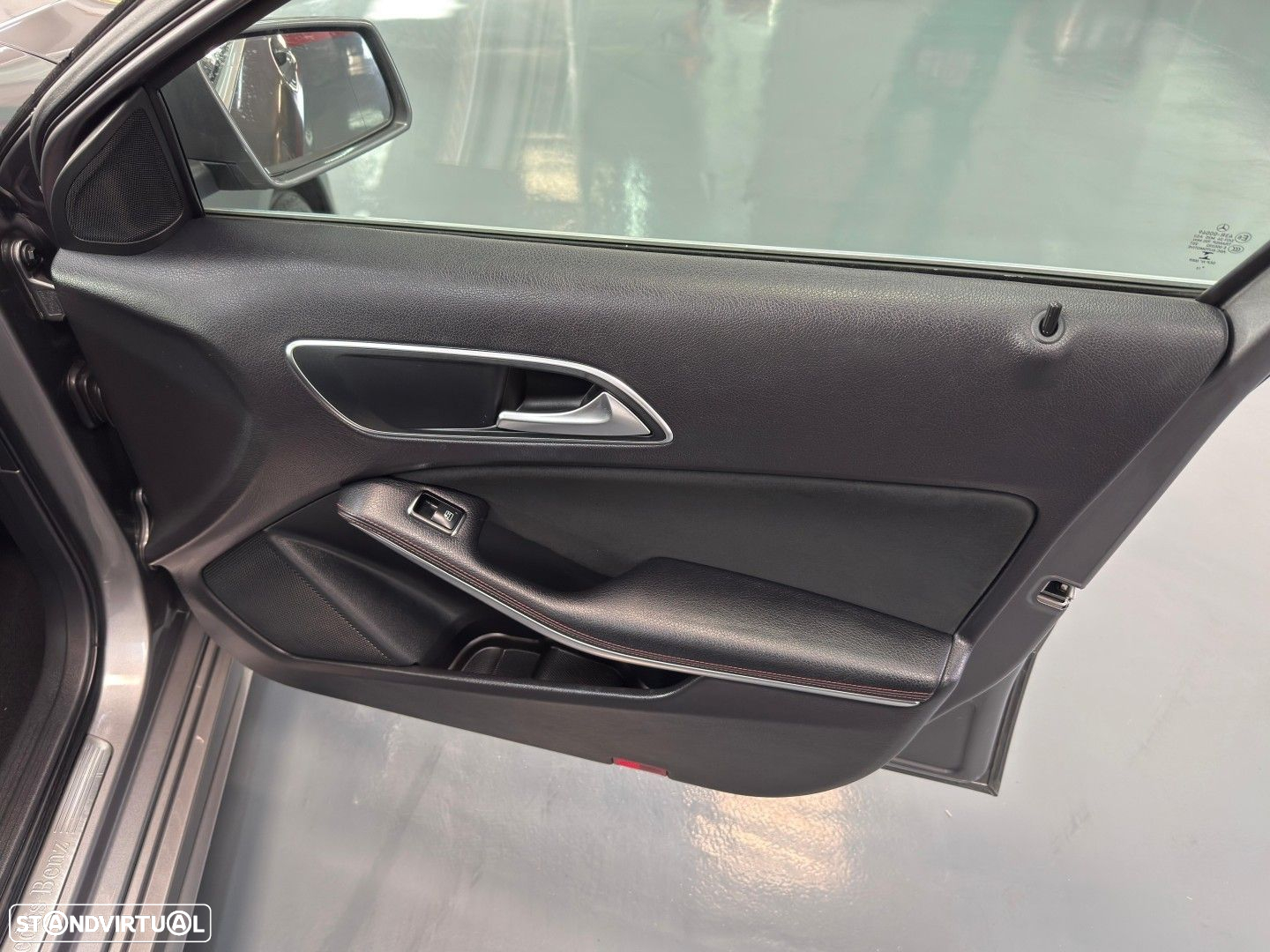 Mercedes-Benz A 200 CDi BE AMG Line - 22