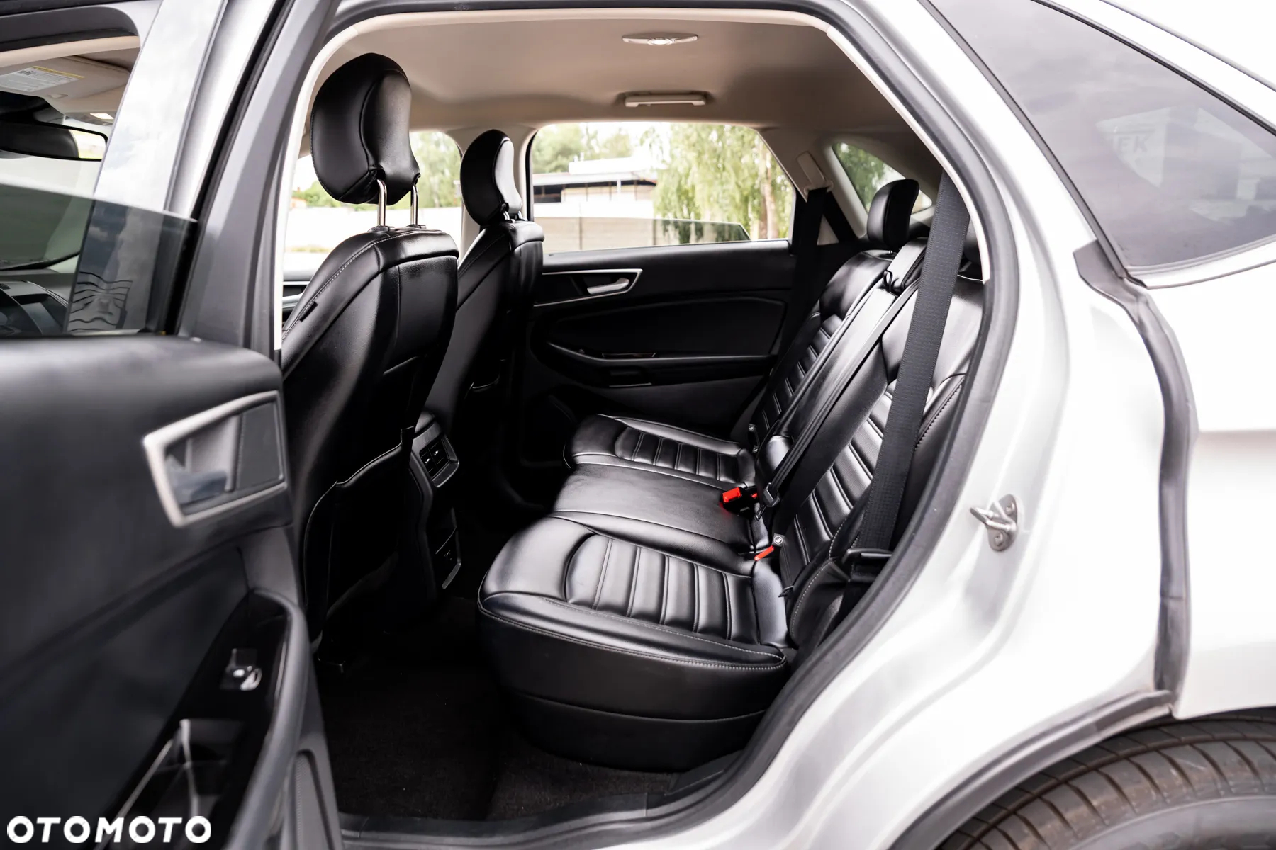 Ford Edge - 21