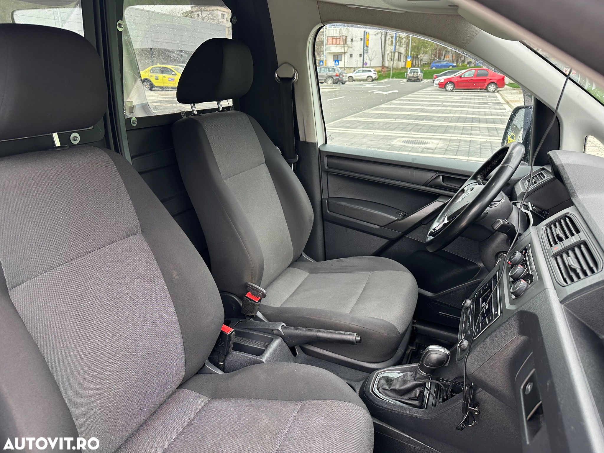 Volkswagen Caddy 1.4 BiFuel TGI (5-Si.) DSG XTRA - 12