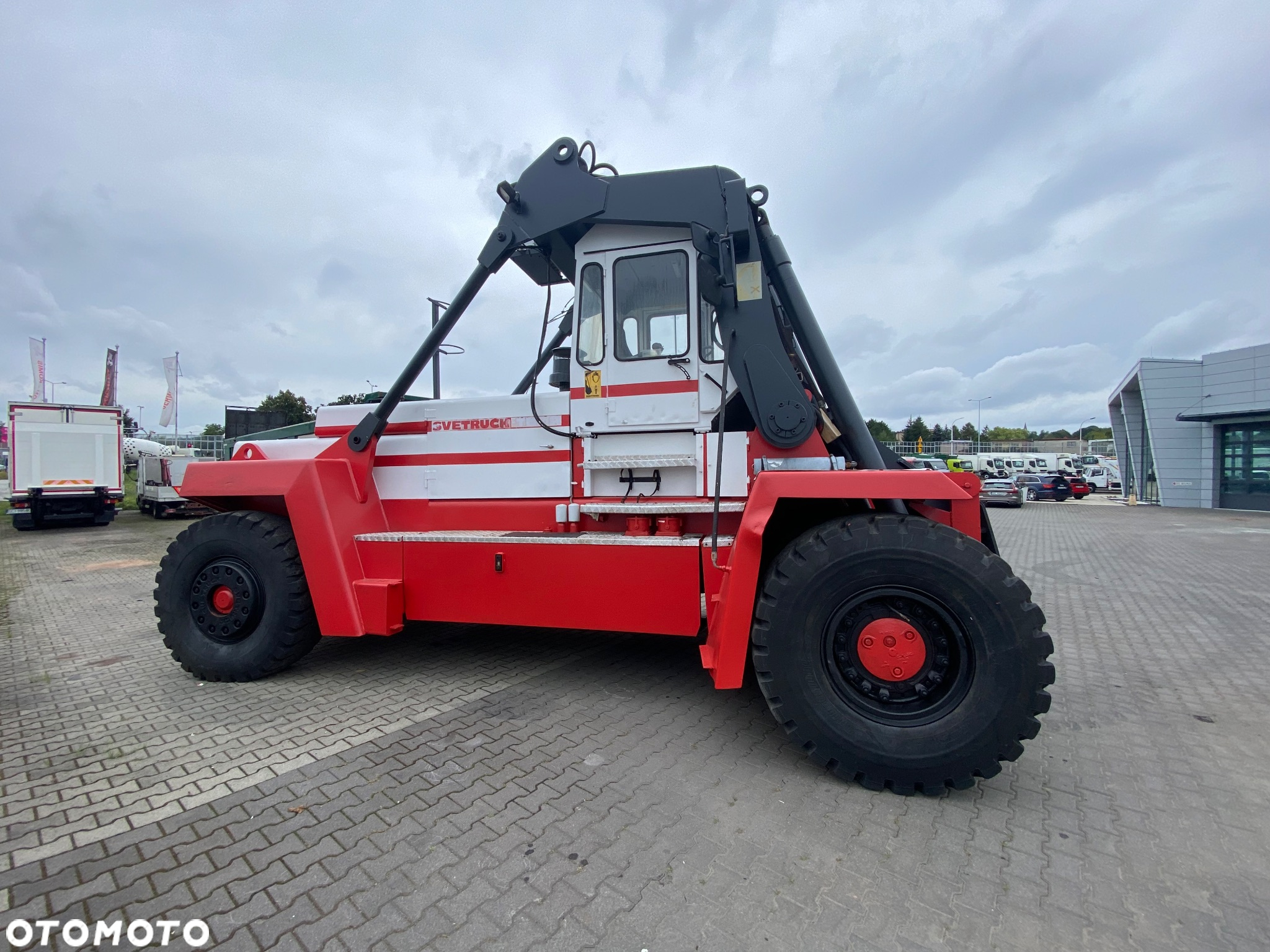 Svetruck TMF 12/9 HB / 1 WŁ. / STAN BDB. / MOZLIWOSC INNEGO CHWYTAKA / SERWIS / 12T ŁAD. - 7
