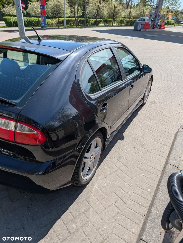 Seat Leon 1.8 T Top Sport - 4