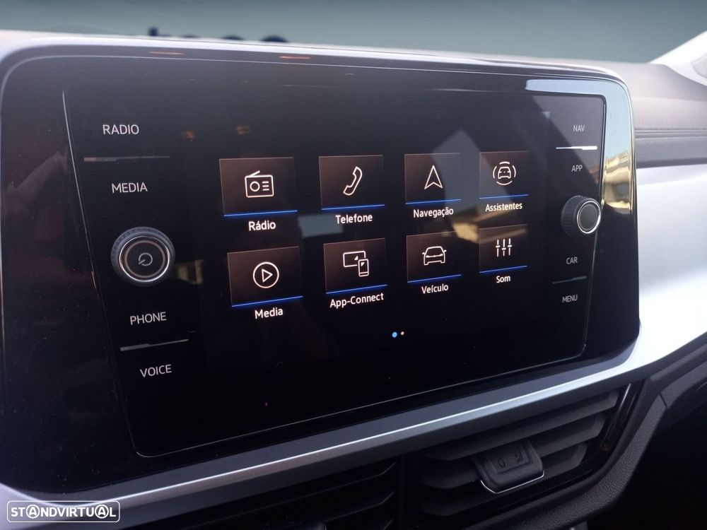VW T-Roc 1.5 TSI Urban DSG - 16