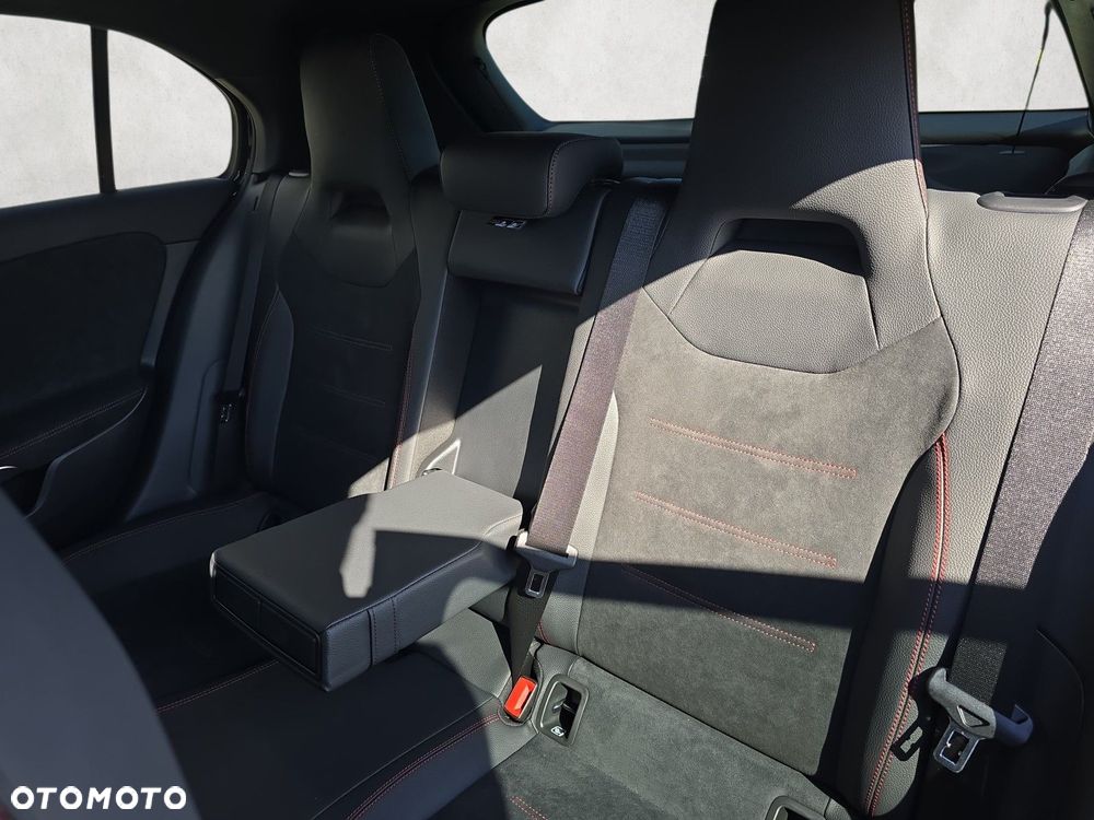 Mercedes-Benz Klasa A - 12