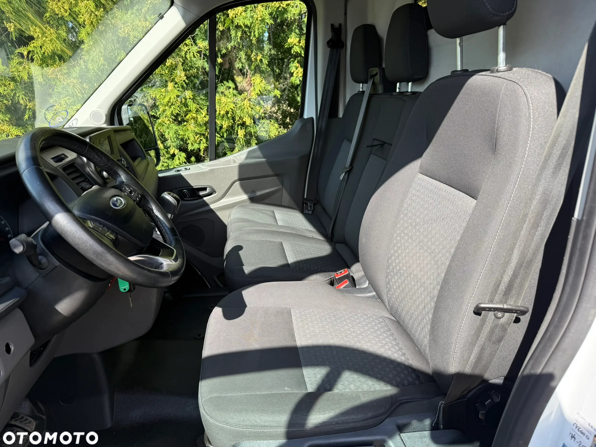 Ford Transit - 12