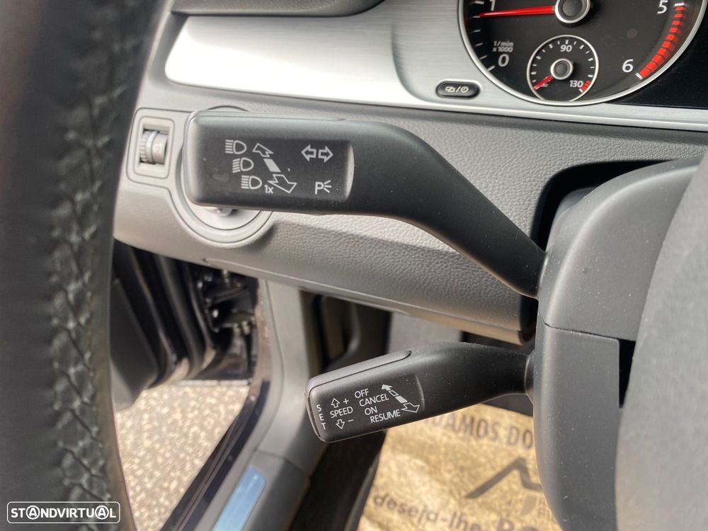 VW Passat CC 2.0 TDi BlueMotion - 24