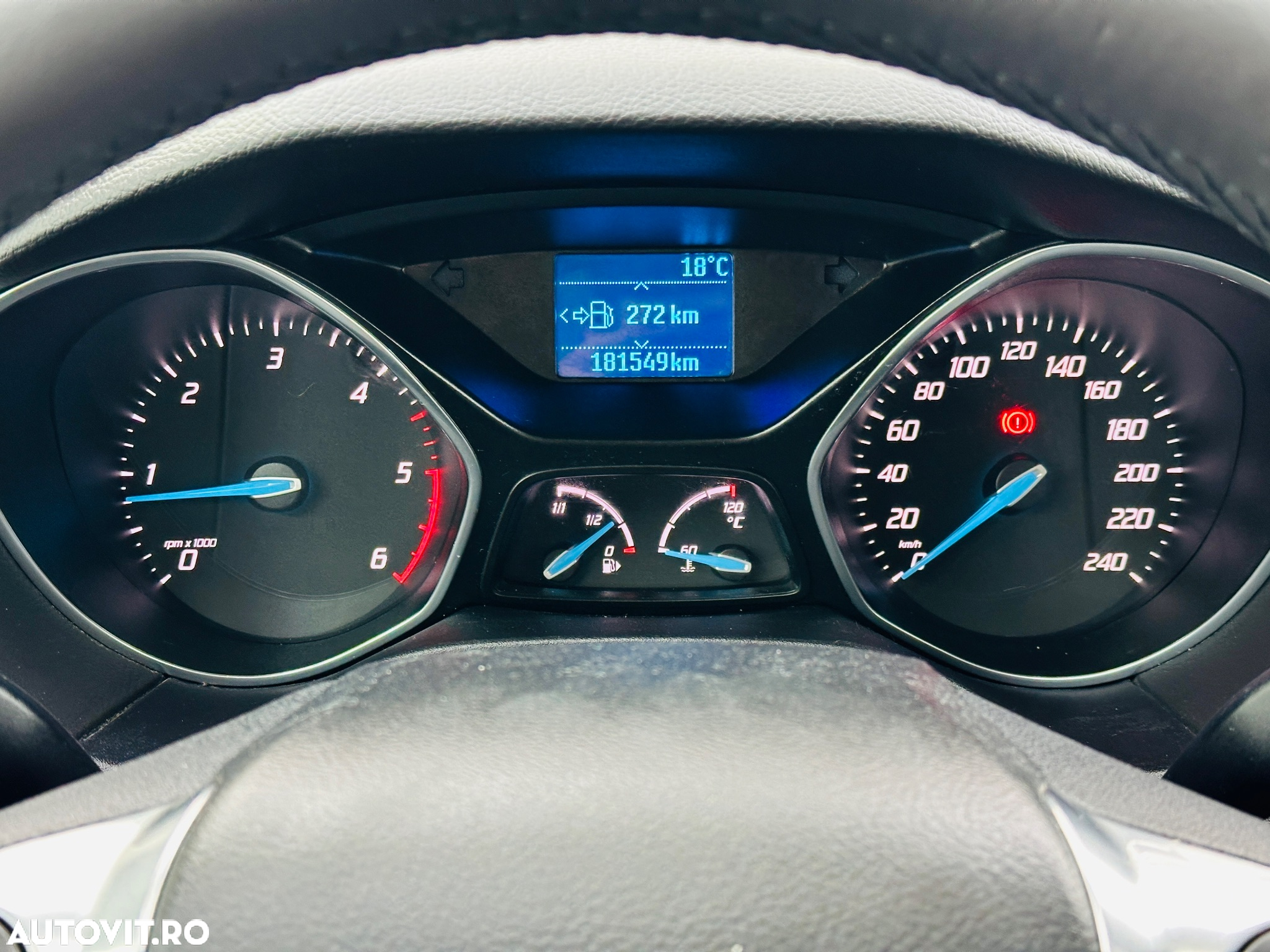 Ford Focus - 25