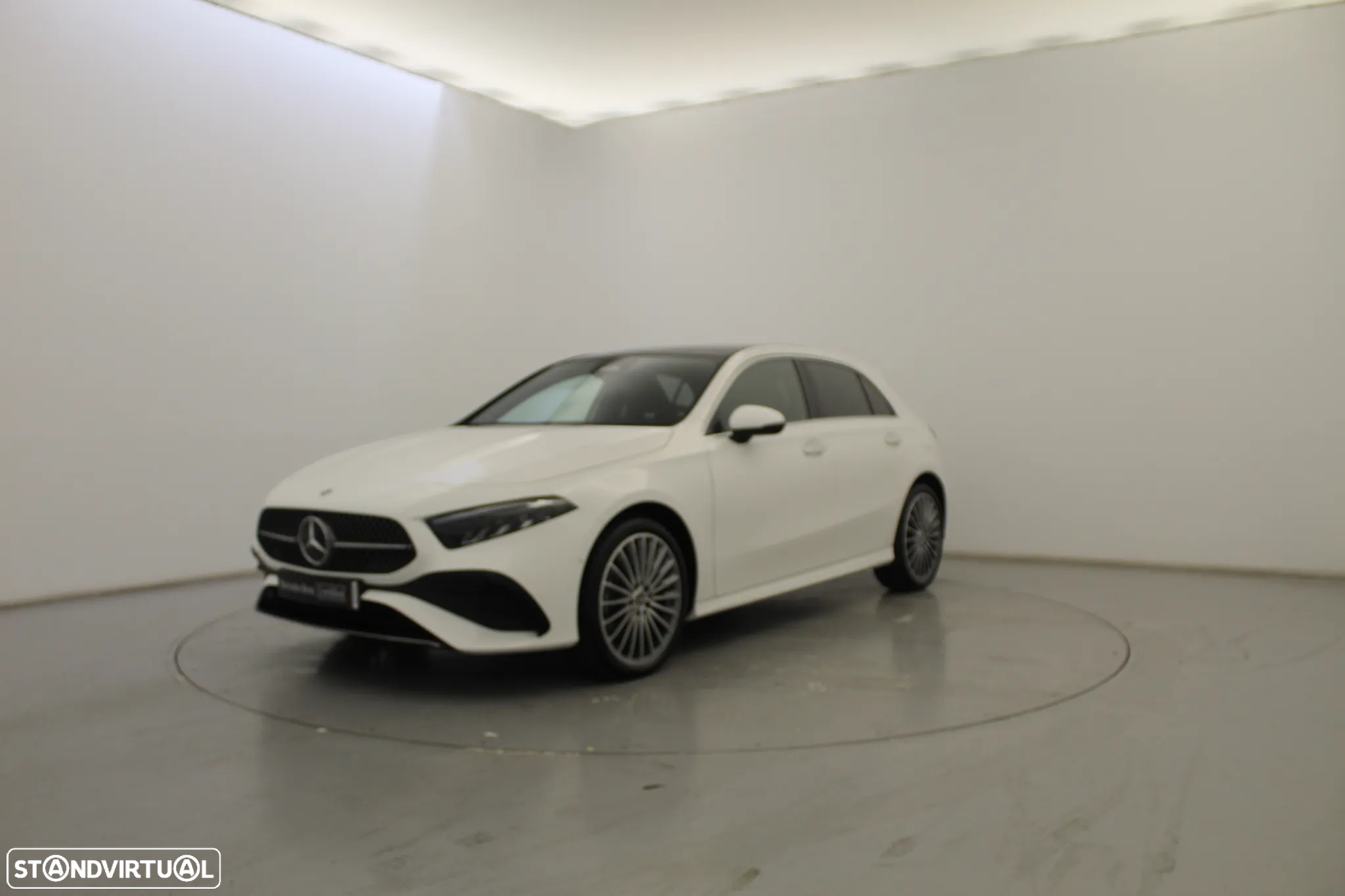 Mercedes-Benz A 250 e - 14