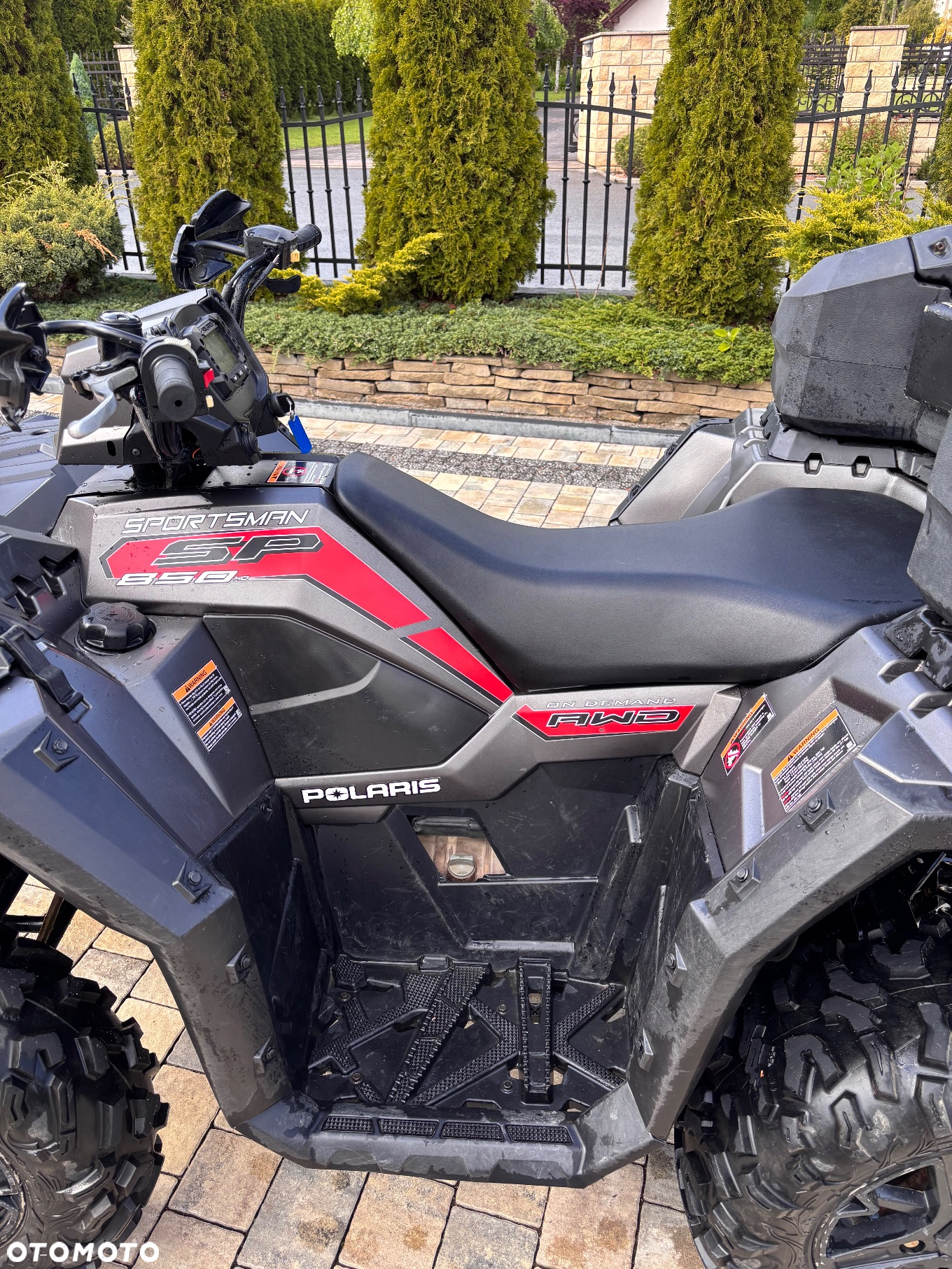 Polaris Sportsman - 6