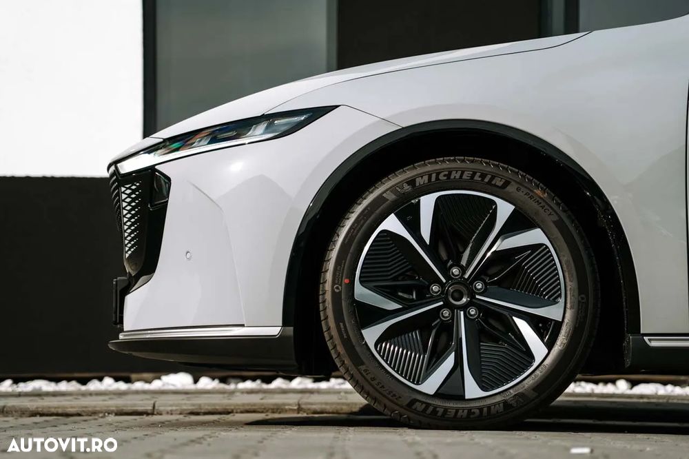 Mazda 6e - 8