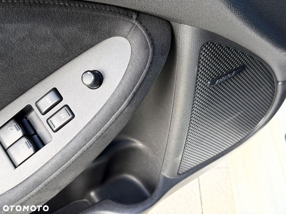 Nissan 370 Z 3.7 V6 GT Edition - 20